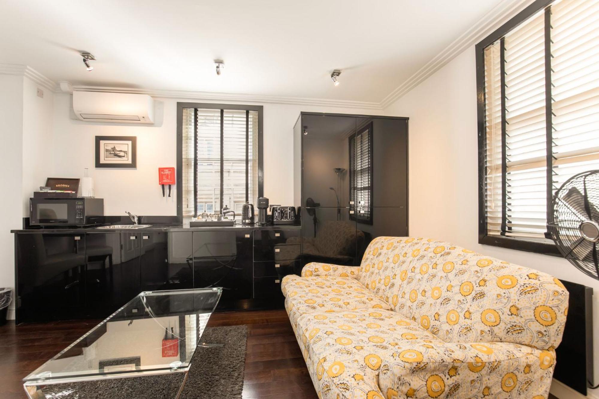 Strozzi Palace Suites By Mansley Cheltenham Exteriör bild
