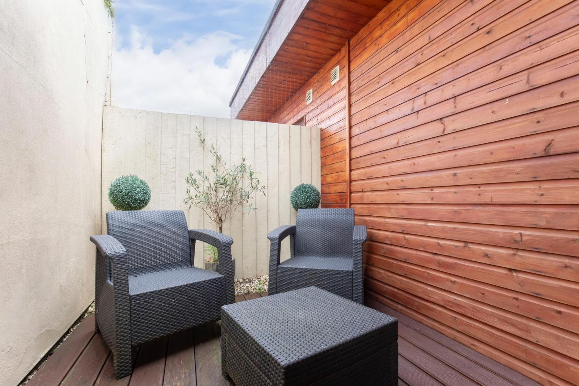Strozzi Palace Suites By Mansley Cheltenham Exteriör bild