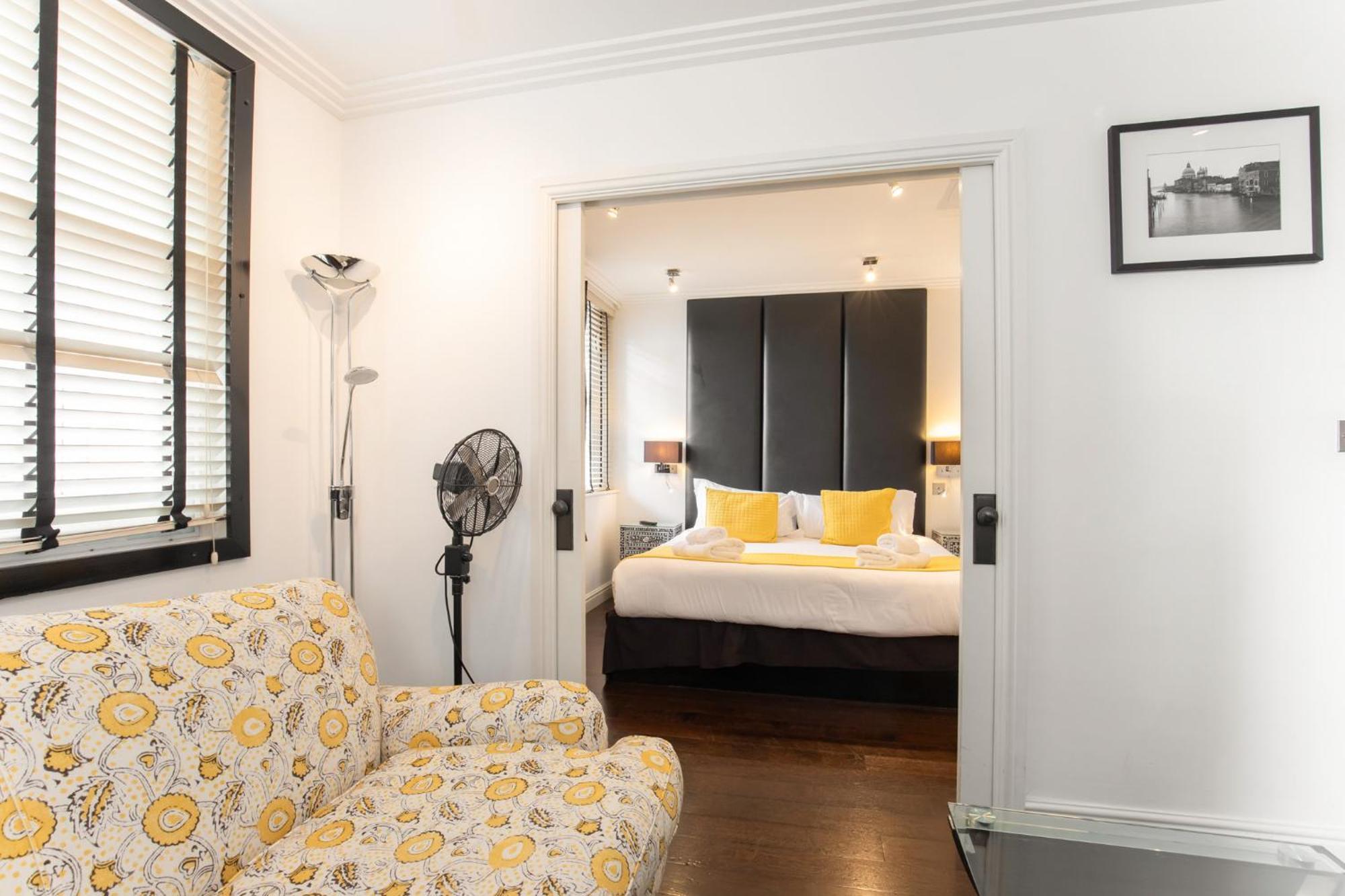 Strozzi Palace Suites By Mansley Cheltenham Exteriör bild