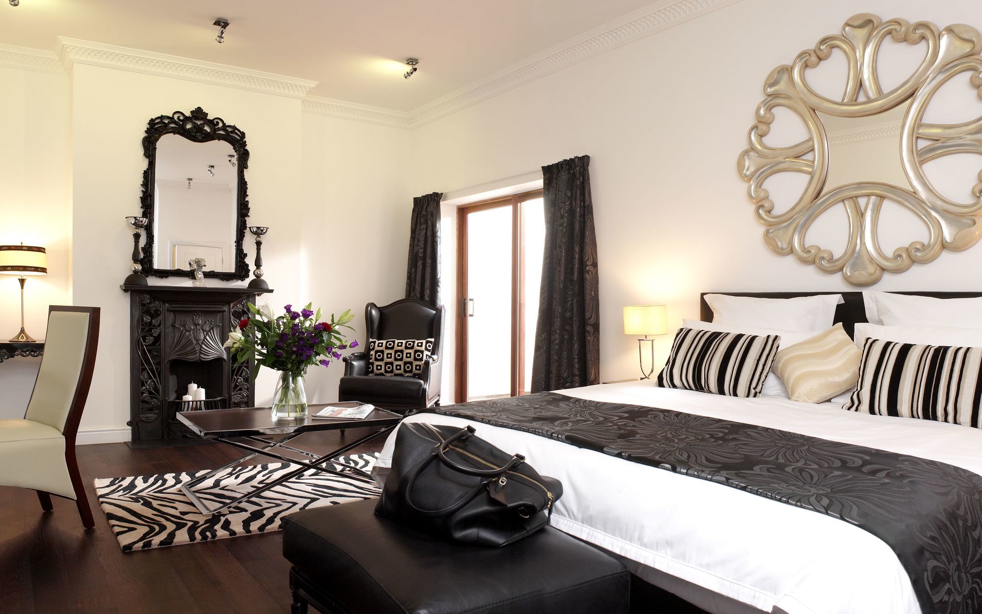 Strozzi Palace Suites By Mansley Cheltenham Inreriör bild